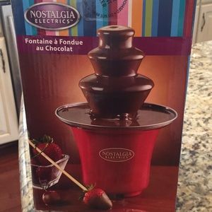 Nostalgia Electrics Chocolate Fountain Fondue